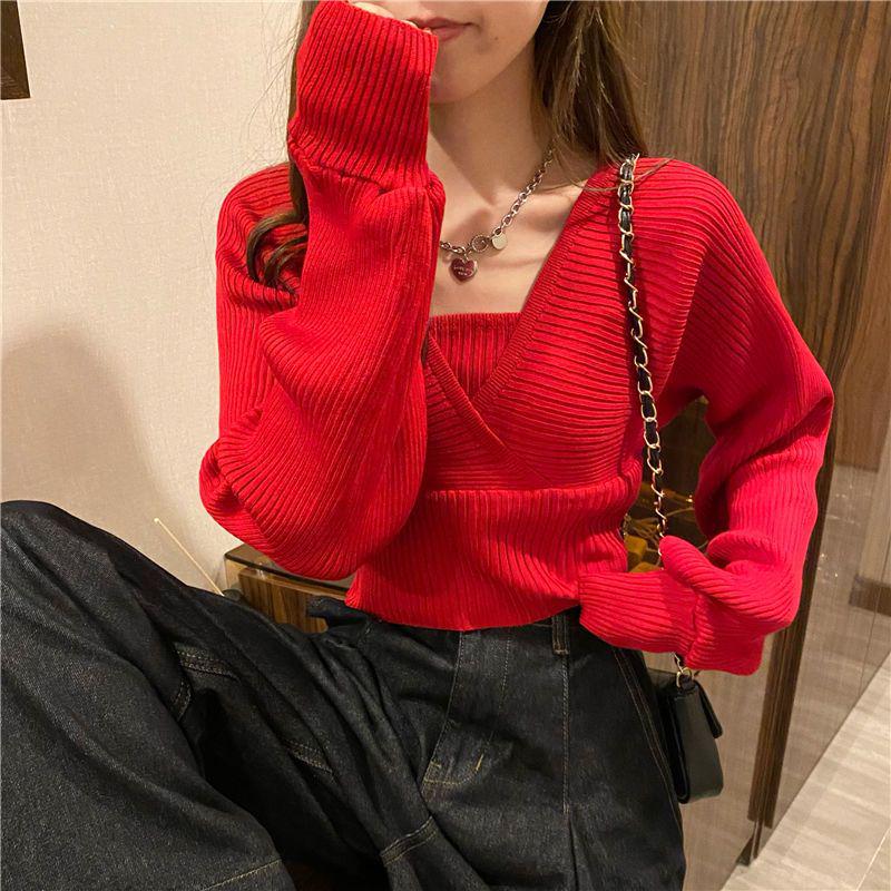 Women's Fashionable Square Neck Knitted Top - Spring/Autumn Design, Short, Versatile, with Bubble Sleeves and a Faux Two-Piece Look.