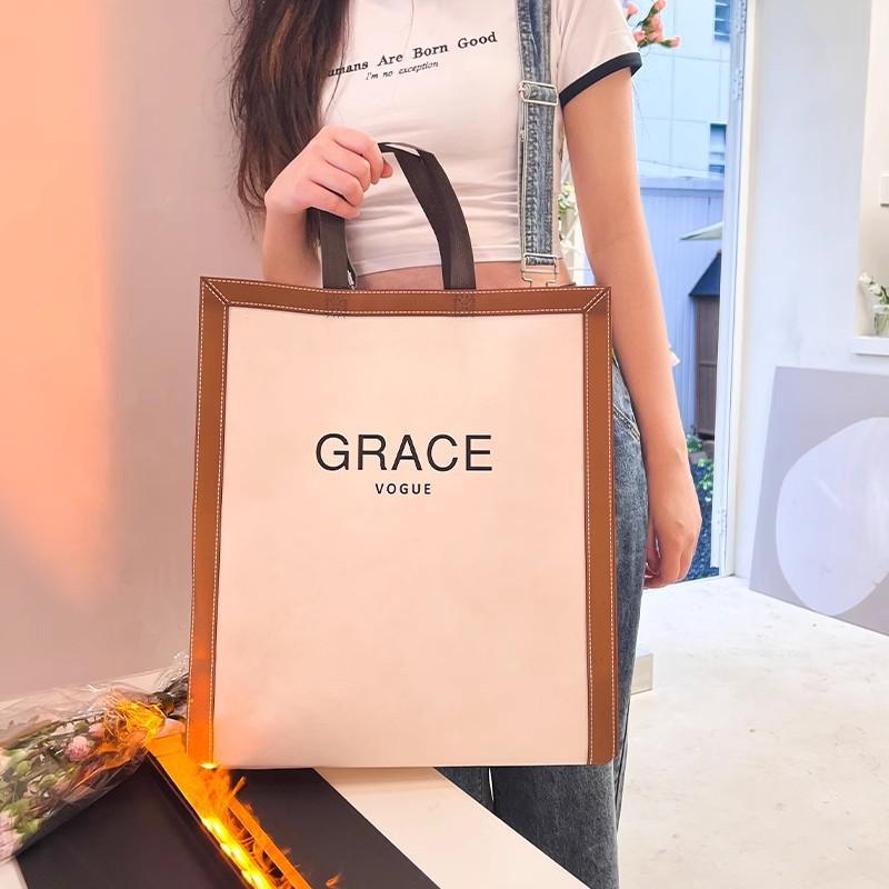 

Vertical Version, Non-woven Fabric, Handbag, Minimalist, Clothing Store, Clothing Bag, Advertising Bag, Shopping Bag Pack of 10