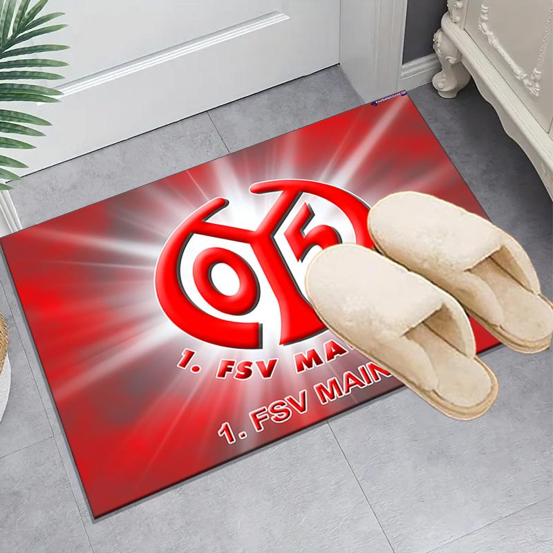 1PC Mainz Football Crest Floor Mat for Living Room, Game Rooms, Office, Bedroom, Office Floor Mat Playful Design, Christmas Fan Gifts