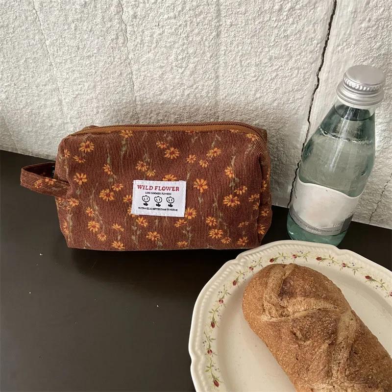 Corduroy Makeup Bags for Women Floral Print Cosmetic Bag Pencil Case Travel Toiletry Bag Storage Bag Organizer Beauty Case