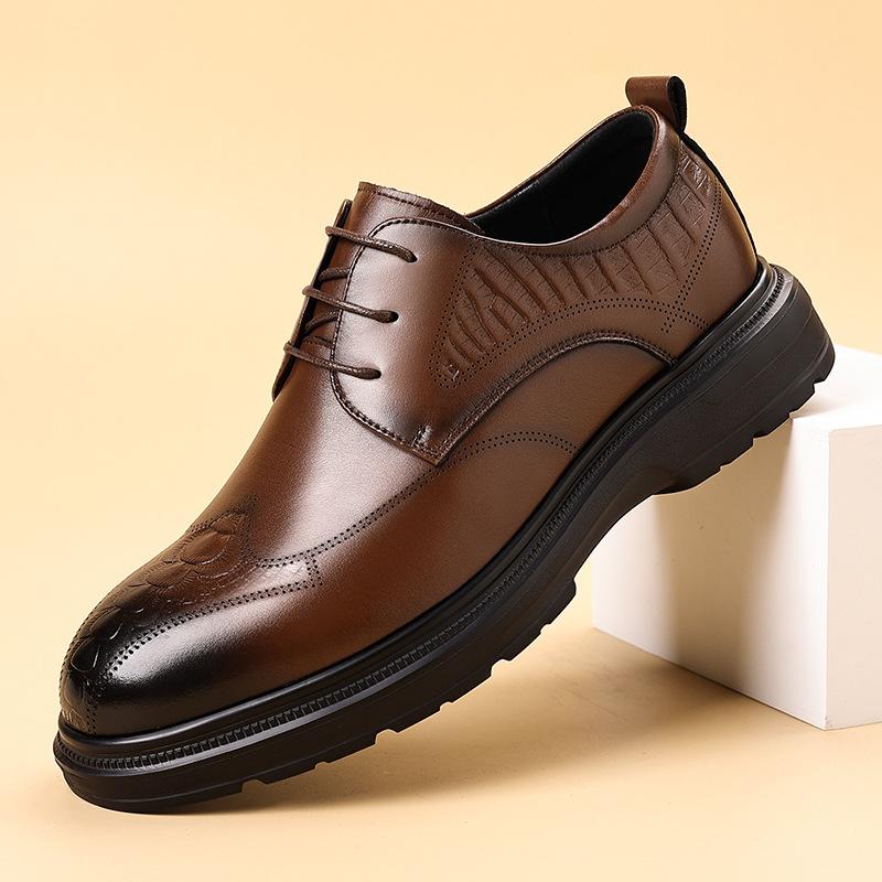 Büro Business Formelle Kleidung Geschnitzt Mode Herren Anzugschuhe Neue Designer Hochzeitschuhe Männlich Frühling Herbst Rindsleder Schuh Mann