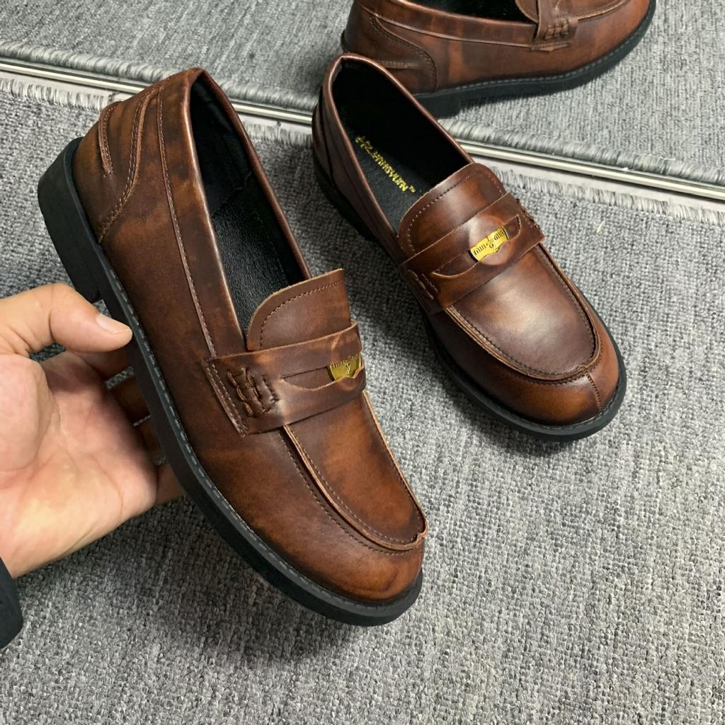 Spot second hair! Fashion versatile new horse leather retro polished small gold coin thick heel platform loafers small leather shoes