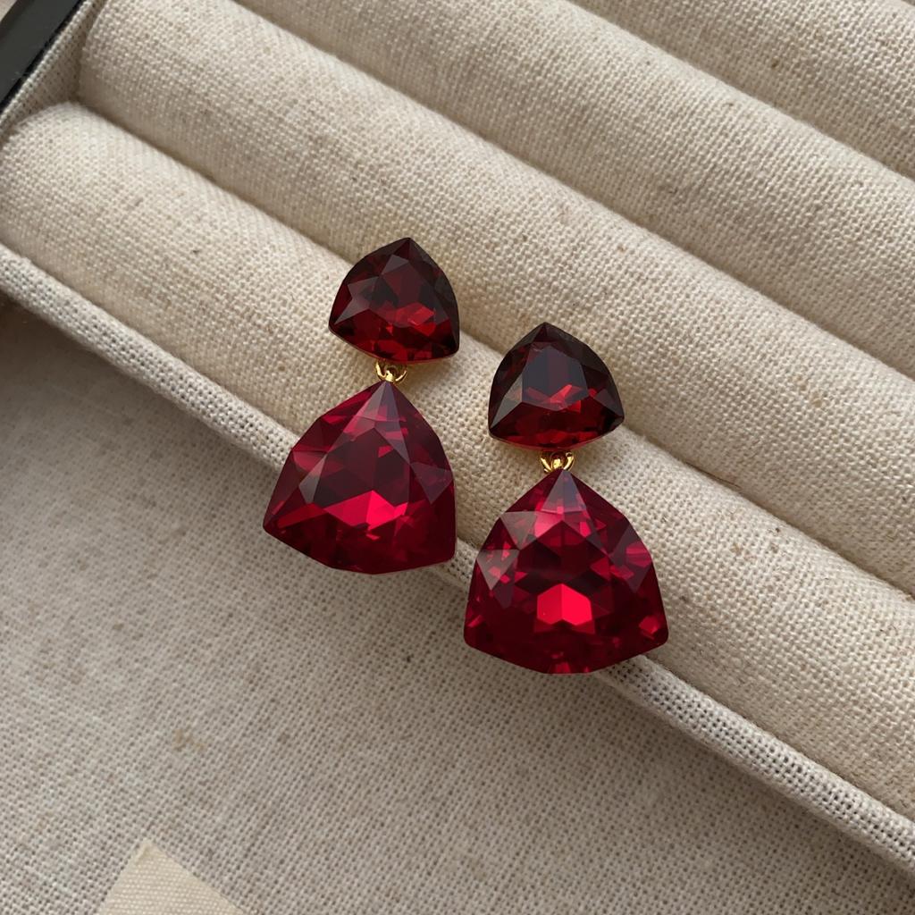 Triangular zircon stud earrings women's high-end fashion versatile sweet delicate temperament shining earrings romantic dream