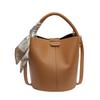 Autumn And Winter High-Grade Retro Fashion New Portable Bucket Bag With Texture Commuter Single Shoulder Crossbody Bag