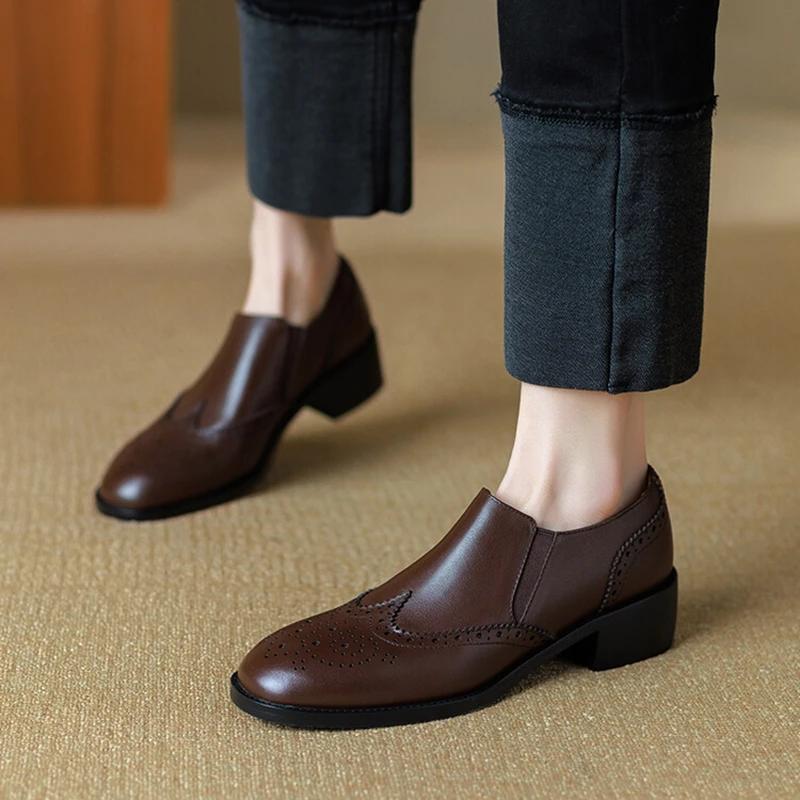 Fashion NEW Autumn/Spring Women Pumps Round Toe Chunky Heel Shoes Genuine Leather Shoes for Women Slip-on Brogue Black Soft Women Shoes
