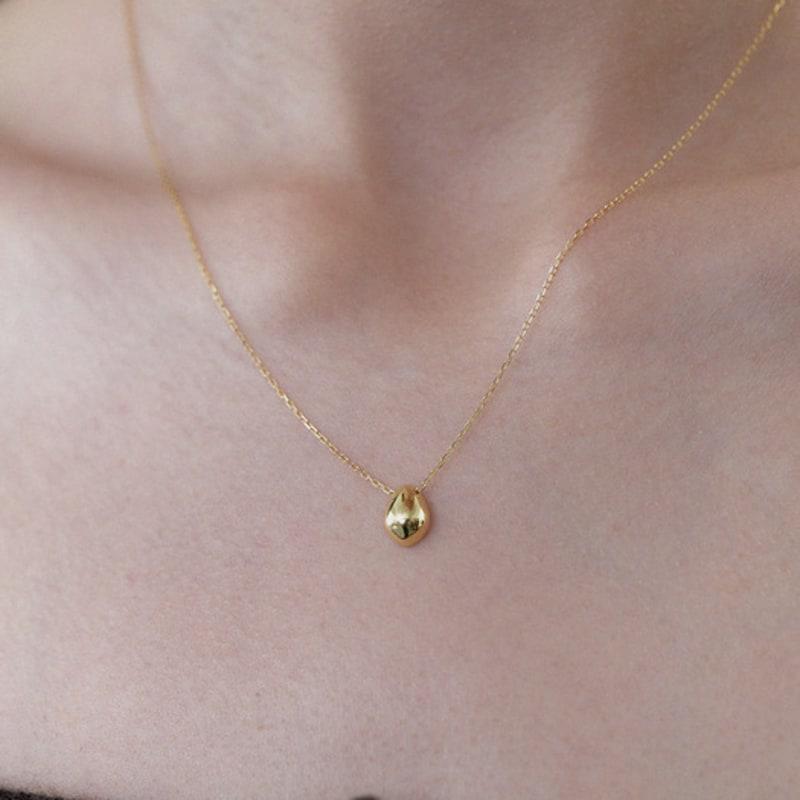 

leeENoir Mini Egg Ball Necklace (2color) SILVER