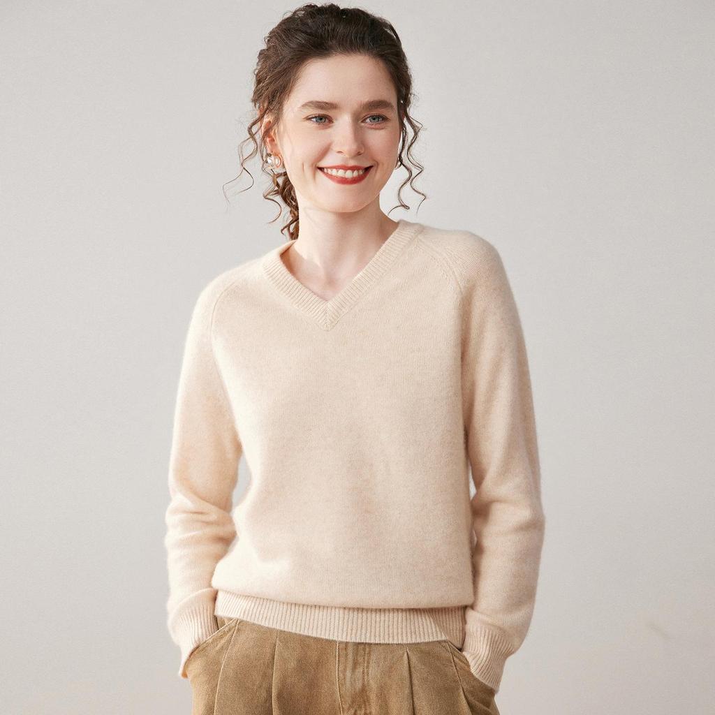 Women's Autumn Winter Cashmere V-Neck Raglan Sleeve Thick Knit Sweater
