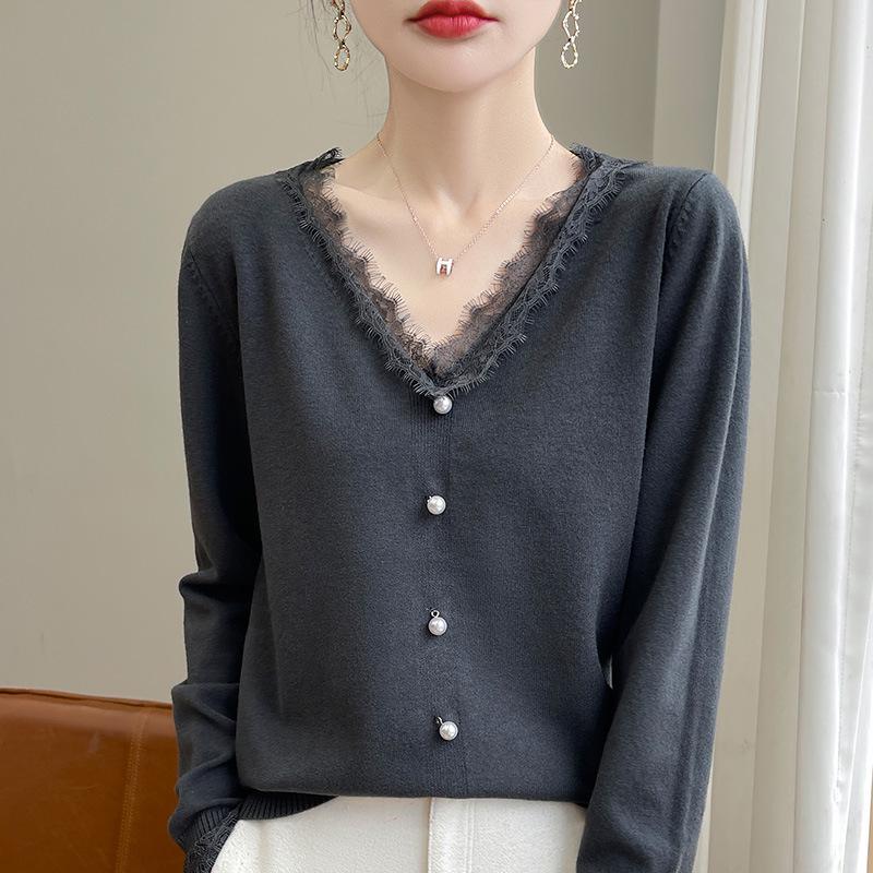 2024 Autumn Women's V-neck Lace Trim Knitted Sweater