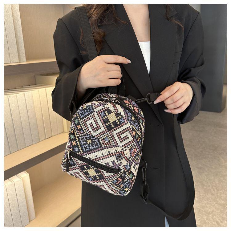 

Женская сумка осенний универсальный новый многоцелевой рюкзак осенний одно плечо кроссбоди маленький рюкзак чёрный