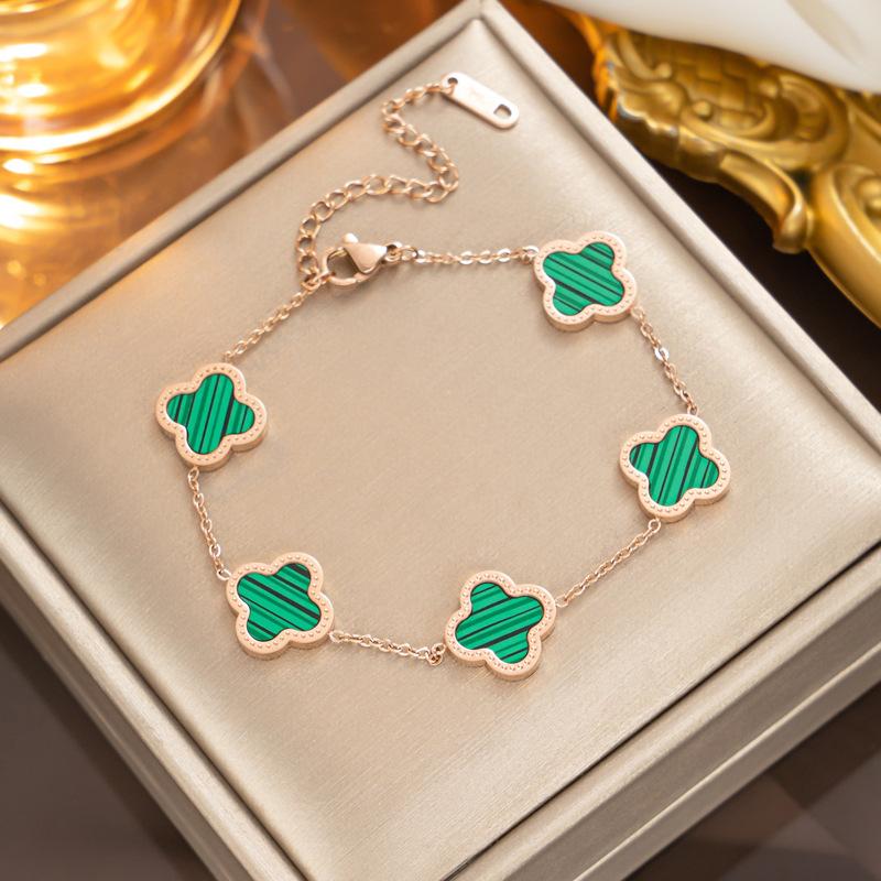 18K Titanium Steel Four-Leaf Clover Bracelet Fashion Charm Hand Jewelry Five-Leaf Bracelet