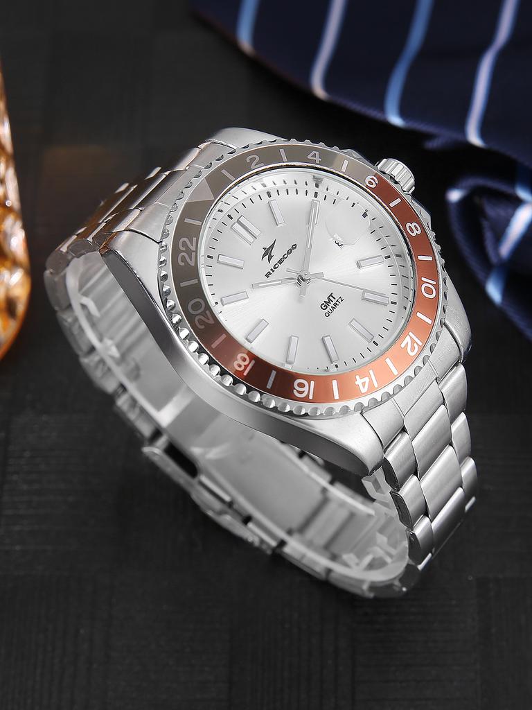 Classic men's watch with quartz movement stainless steel strap luminous calendar business commuting fashionable watch trend