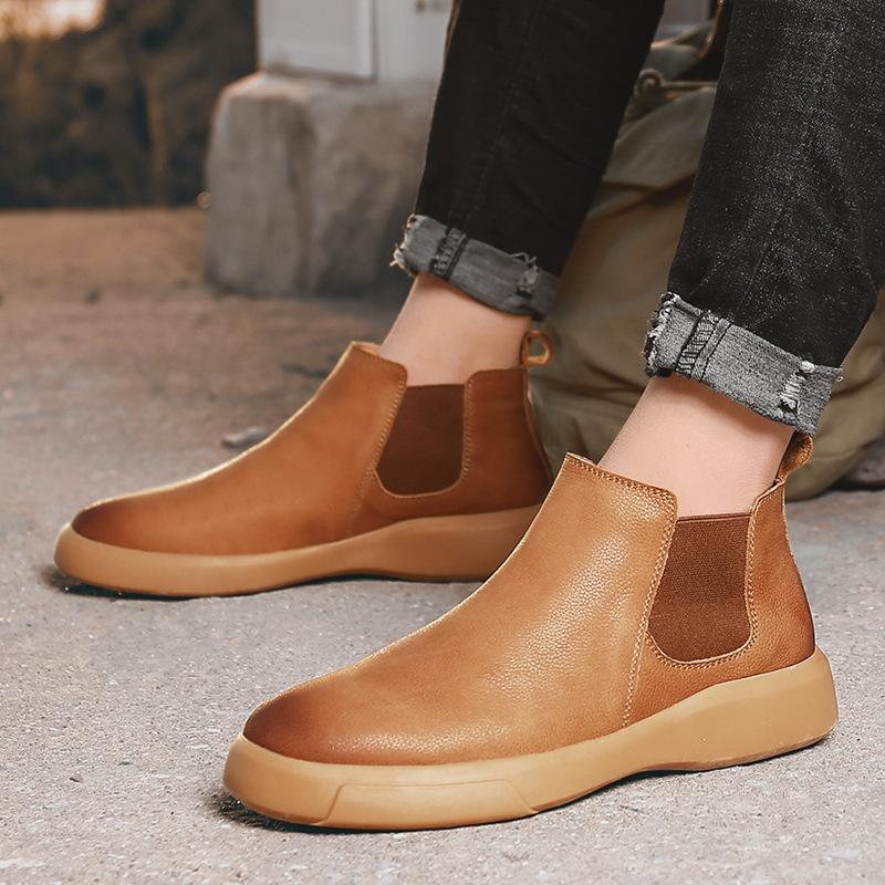 Men's Chelsea Boots Slip-on Casual Ankle Boots Comfortable Lightweight Daily Footwear