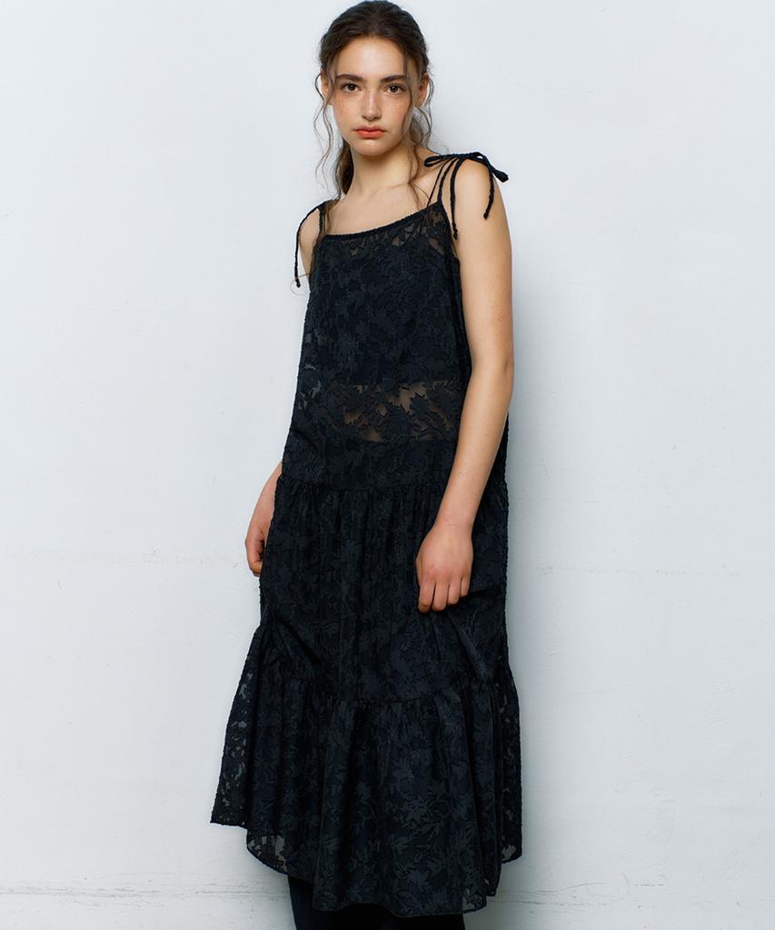 Manavis Seven Airy Sleeveless Dress [Black]
