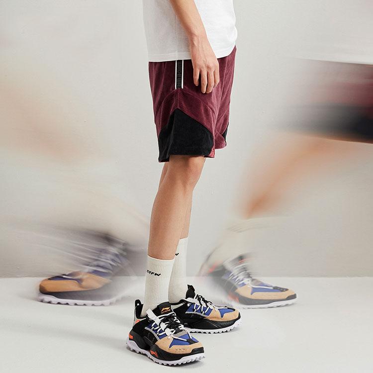 Li Ning Wade Series Pantalon de Sport Coupe Ample Coupe Tridimensionnelle Homme Bas Truffe-Rouge AKSR103-2