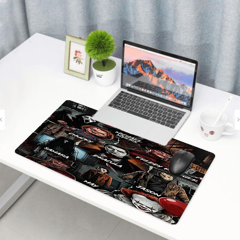 Bride of Chucky Print Mouse Pad, Anti‑Slip Desktop keyboard Mat, for PC Laptop Gaming Working Daily Use, Cool Festival Surprise Gift