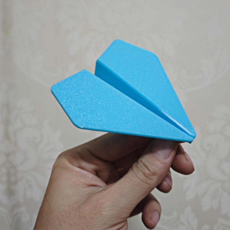 360° Spin Airplanes Car Accessory Strong Auto Interior Decoration Automatic Rotating Airplanes Unique Gift for Car