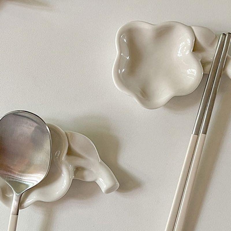 EPOK Epoch - Daisy Ceramic Spoon Rest (2 Types)