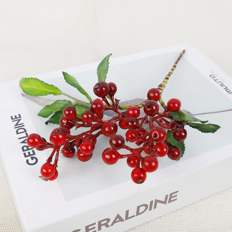 Simulated two-pronged Christmas red fruit, red berry decorated with dried foam fruit фото