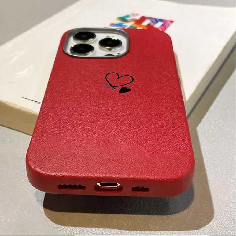 Minimalist ve Şık Kırmızı Kalp Desenli Telefon Kılıfı iPhone 17 16 11 13 12 14 15 Pro Max XS X XR 7 8 Plus 16E 16 17 Pro Kılıfı İçin