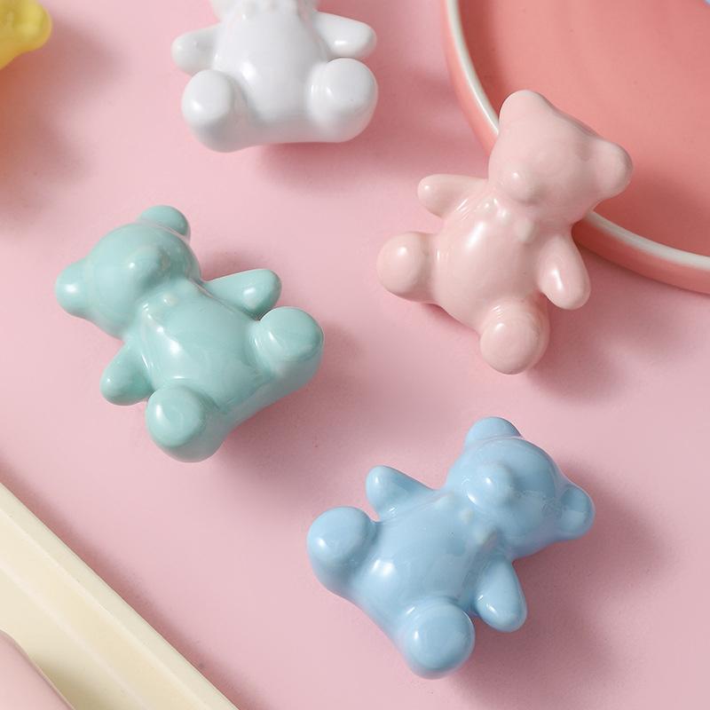 1pc Cute Teddy Bear Handle Cartoon Wardrobe Door Cupboard Furniture Drawer Cartoon Single Hole Handle for Children's Room