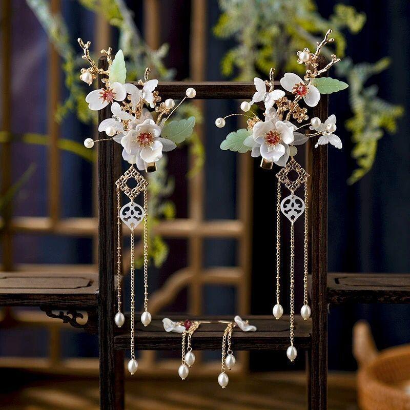 FORSEVEN Chinesisches Haaraccessoires Damen Blume Perlen Haarnadeln Lange Quaste Kopfschmuck Stäbe Haarkamm Brautschmucksets