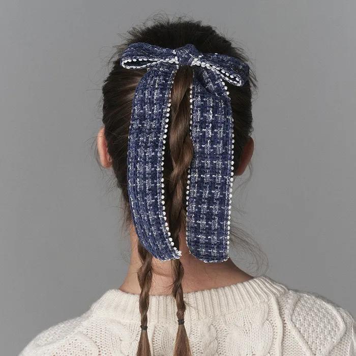Tweed Ribbon Pin Wandera (2 Colors)