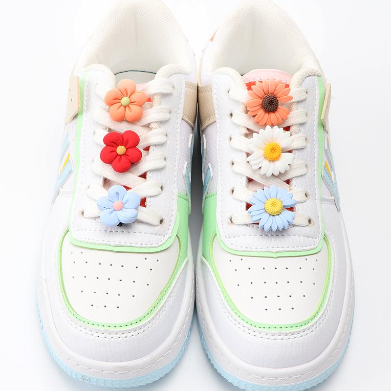 1 Pcs Chrysanthemum Sunflowers Shoes Charms Clip Little Daisy Flower Shoelaces Decoration Garden Shoe Accessories Buckle Women