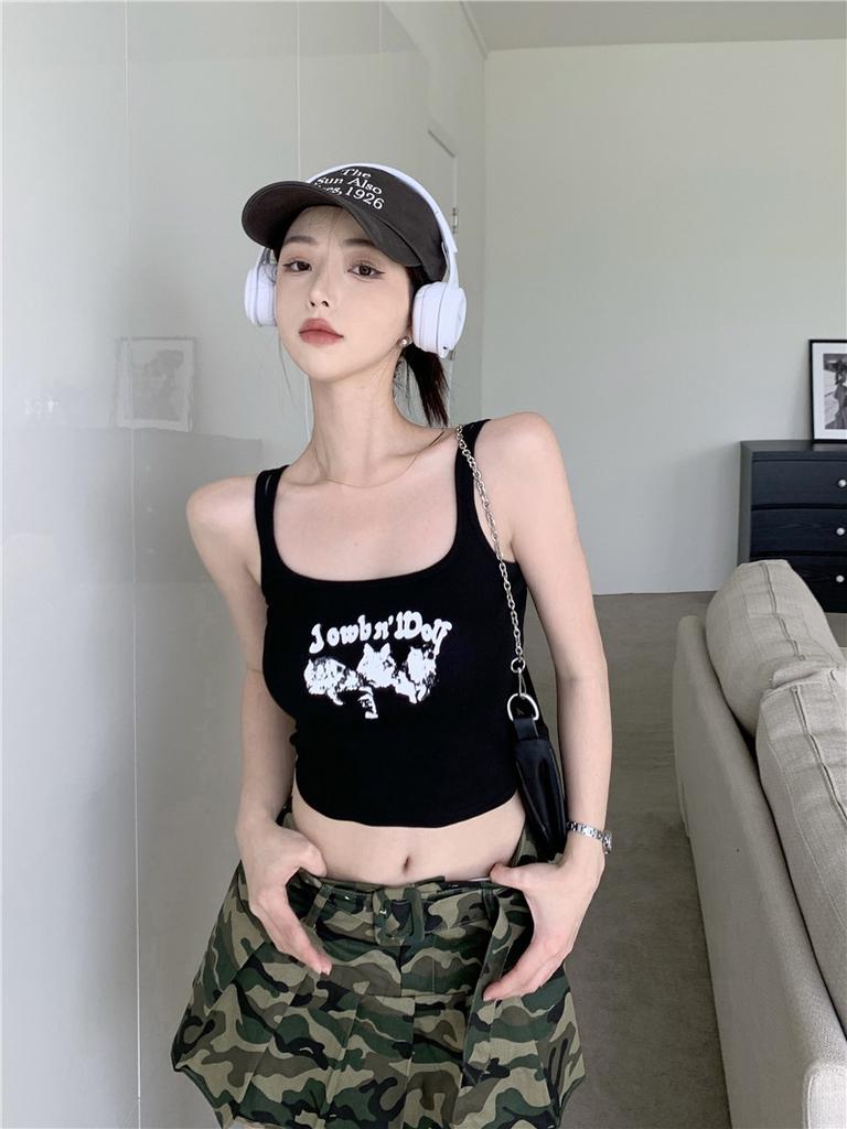 Women's Spaghetti Strap Top Slim Fit Commuter Style Letter Print High Stretch Cropped Ribbed Cami Casual Layering Tank