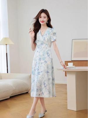 Vintage French Floral Puff Sleeve V-Neck A-Line Dress - Slim Fit Waist-Cinching Summer Long Skirt