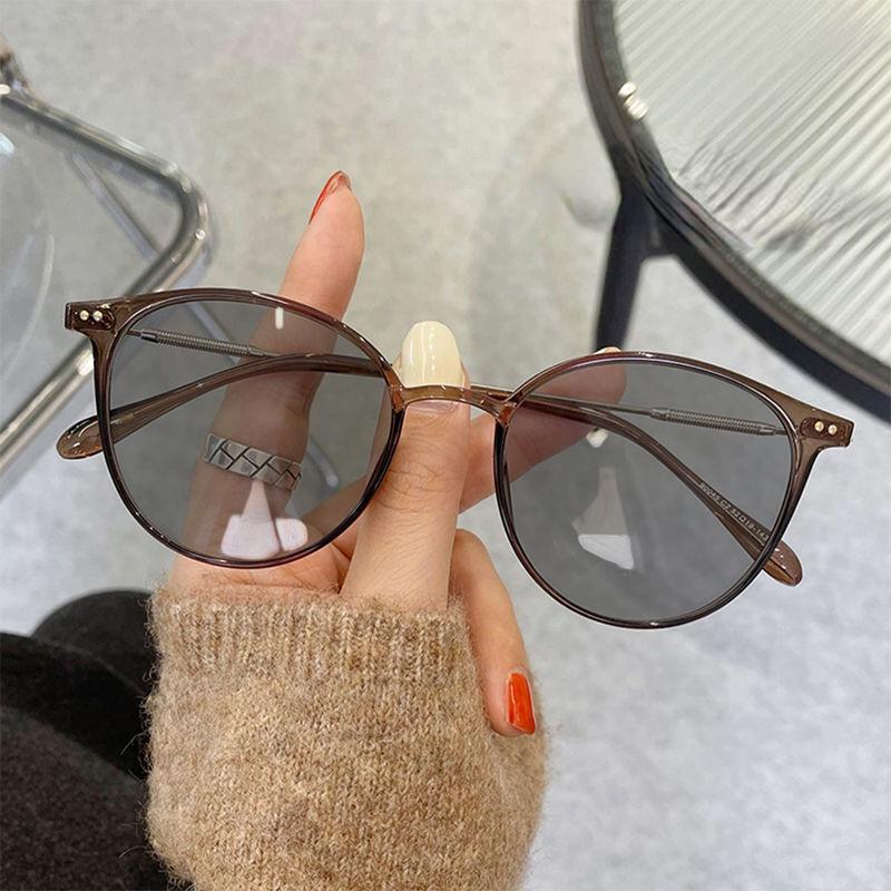 Trendy Near Sight Photochromic Glasses Men Women'S Luxury Design Fashion Myopia Eyewear Intelligent Color Changing Sunglasses