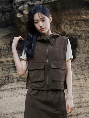Topuri – Veste