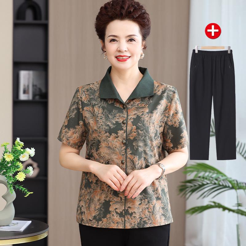 Grandma's Autumn 2025 Fashion: Long-Sleeve Shirt & Three-Quarter Sleeve Set for Middle-Aged and Elderly Women. 