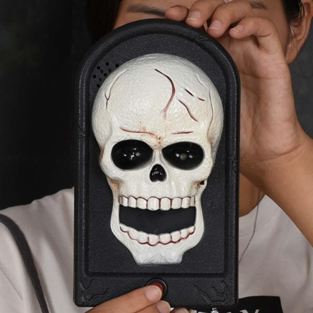Vokální Halloweenská Kostra Rekvizita Bateriově Napájené LED Svítící Oči Mluvící Duch Zvon Tajemná Místnost