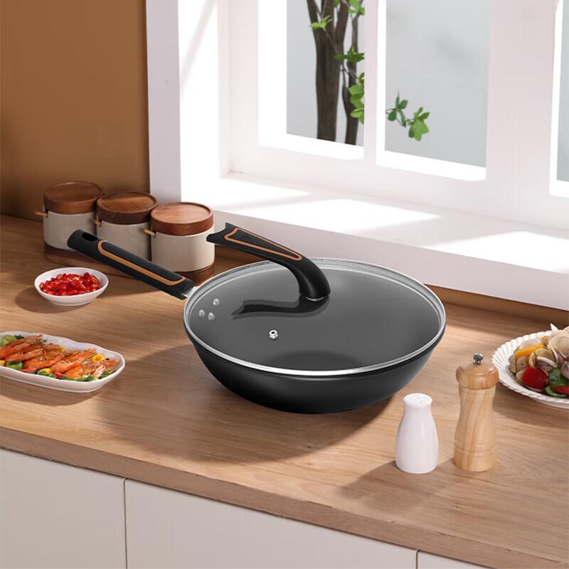 KOBACH Five Blessings Wok
