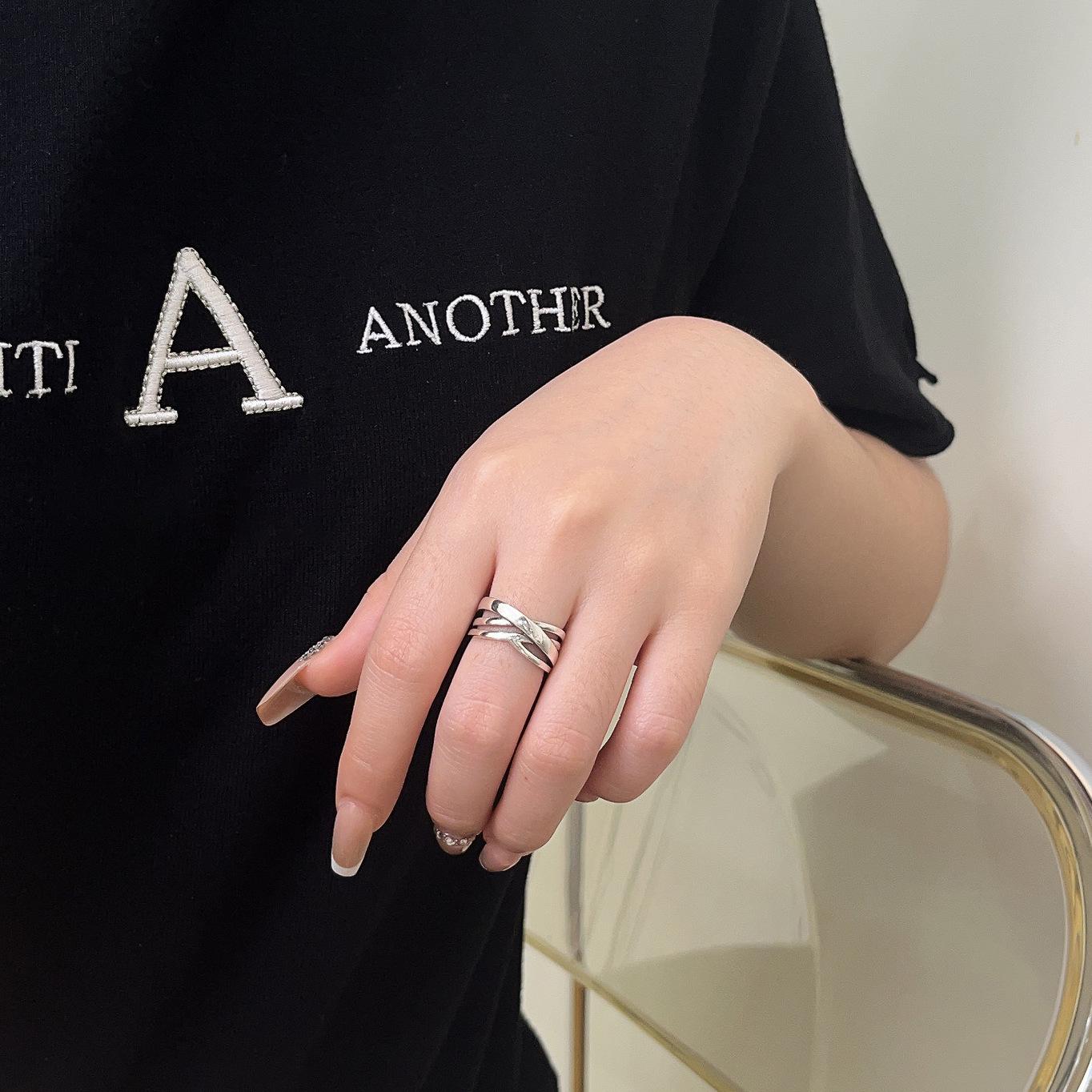 

Кольцо из полированного стерлингового серебра 925 пробы неправильной формы: Женский модный дизайн с открытым указательным пальцем Adjustable Open