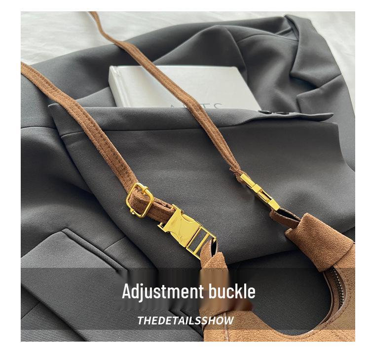 Nischenmode Textur Halbmondtasche - Herbst/Winter 2025 Trend: Einfache stilvolle Handtasche & lässige Umhängetasche