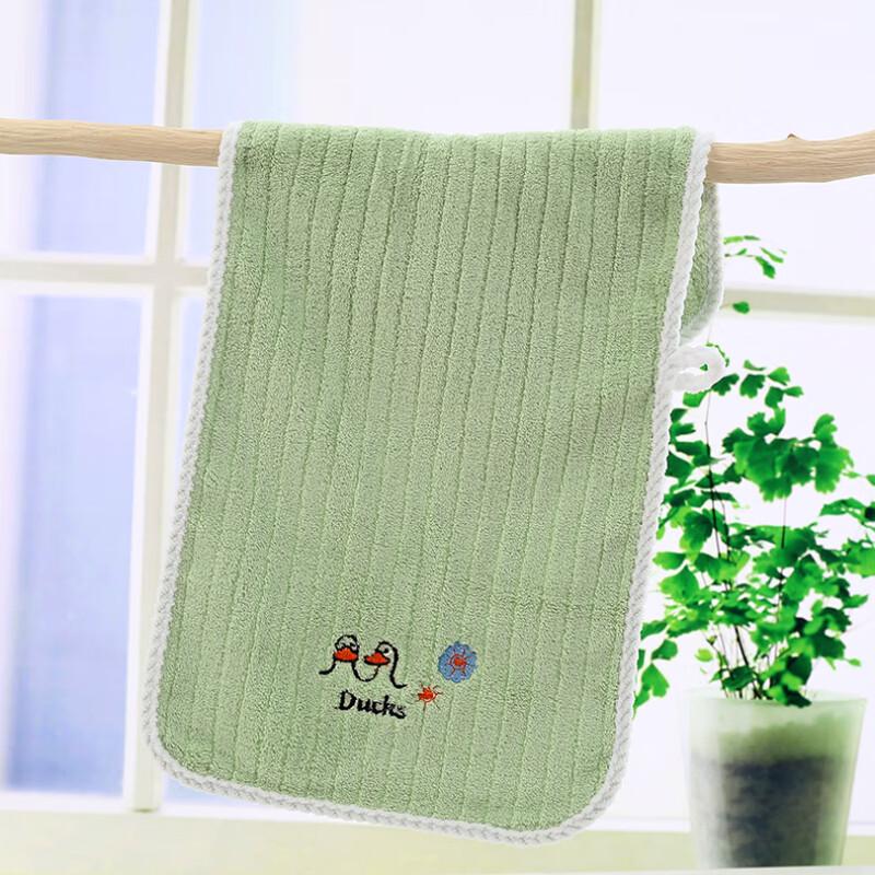 

GPPNKC Soft Absorbent Embroidered Kids Coral Fleece Towel