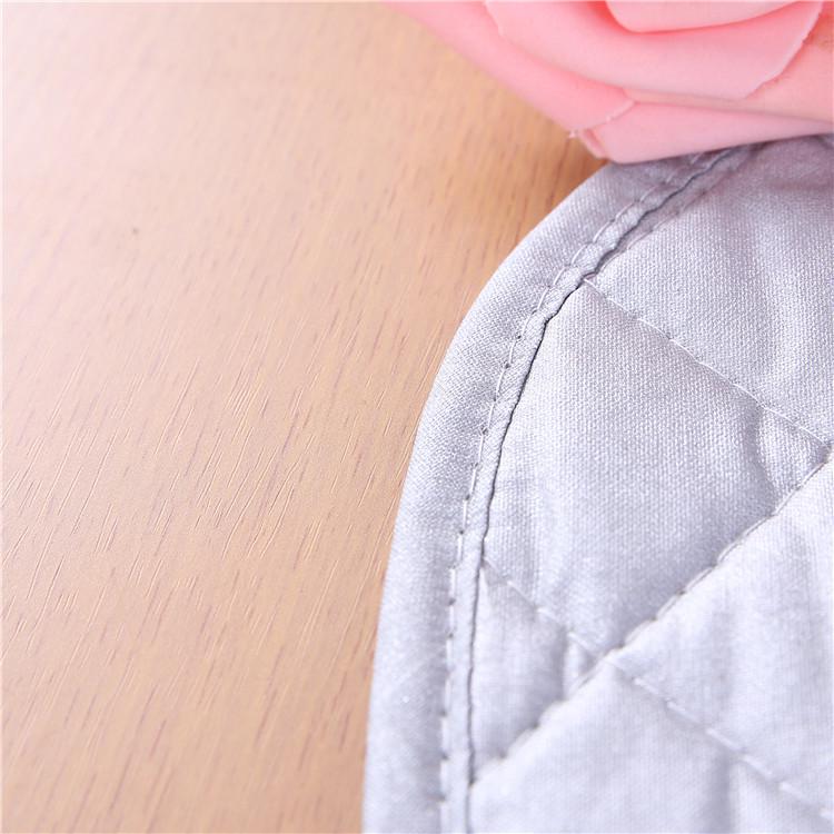 Portable All-Cotton Foldable Ironing Pad with Silver Coating: A Convenient Ironing Board Alternative