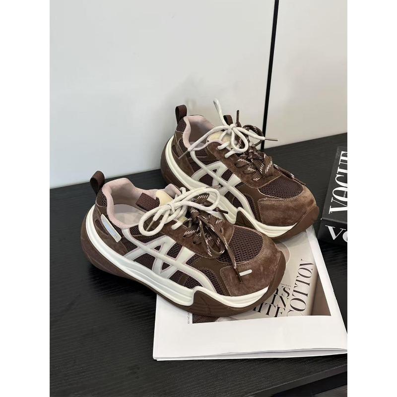 

6 женские новые ретро дышащие уродливые милые спортивные для отдыха на высокой толстой подошве 40 коричневый