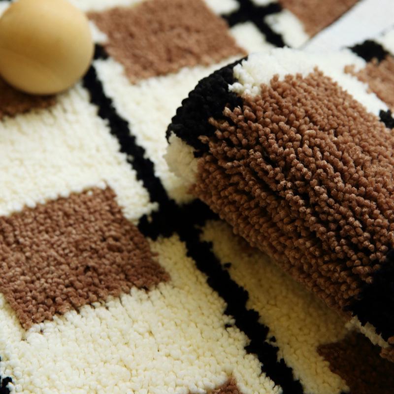 Vintage Style Ultra-Soft Non-Slip Bathroom Mat - Machine Washable Rug for Toilet, Bedroom, or Entrance.