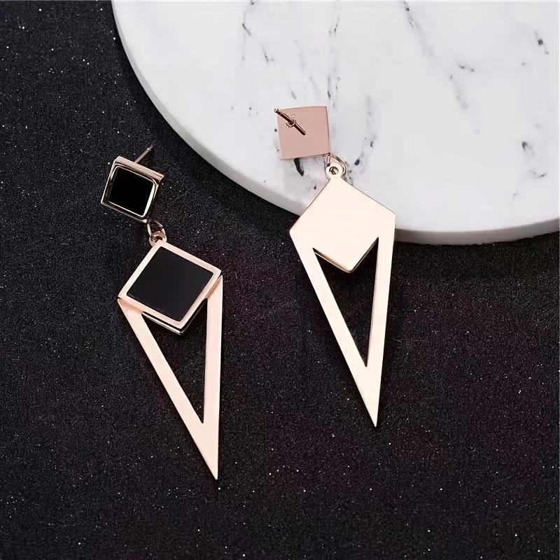 Fashion Personalized Geometric Earrings For Women