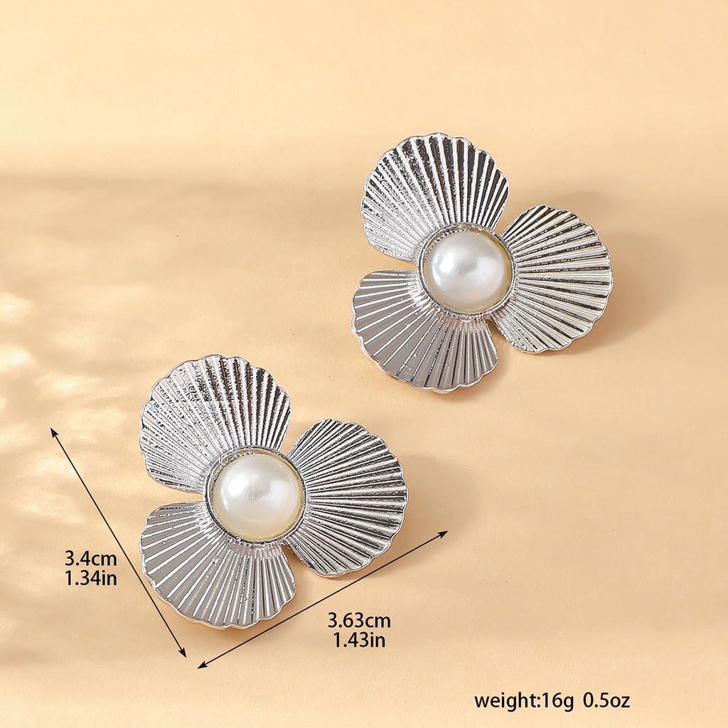 Accessories Circle Hollow Fan Circle Metal Earrings Women'S French Retro Elegant Niche Premium