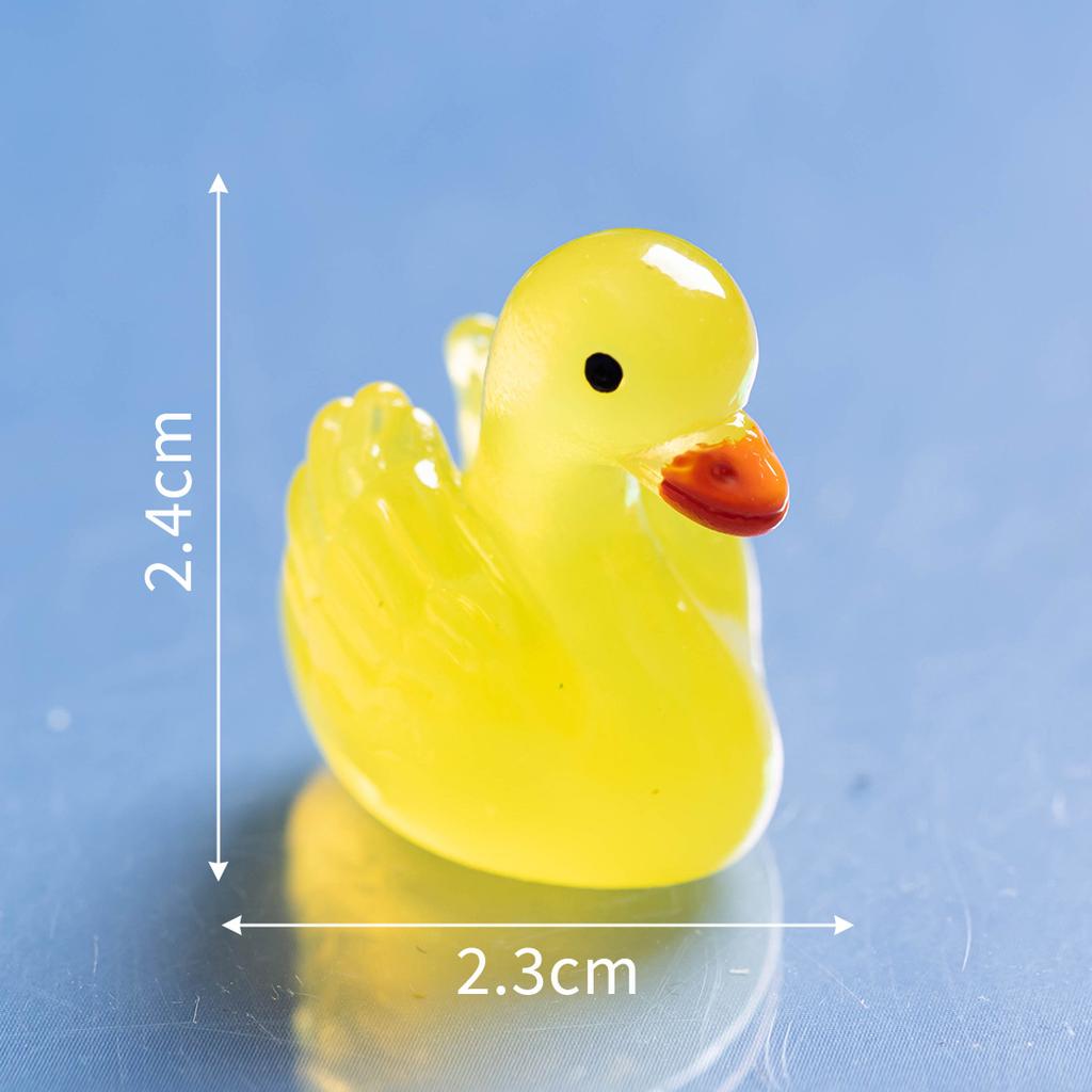 Micro Landscape Cartoon Cute Glow-in-the-dark Color Swan Animal Resin Decoration Diy Decorative Accessories Desktop Decoration