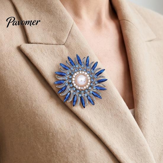 Daily Wear Brooch Retro Rhinestone Sunflower Pin, Floral Lapel Pin with Faux Decorative Alloy Pearl, Metal Flower Badge for Women, Clothing
