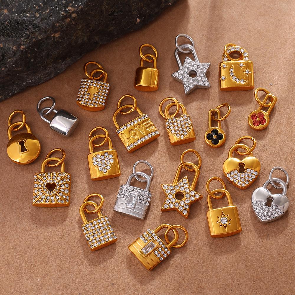 Retro Rhinestone Lock Pendant - Heart & Star Charm for Women