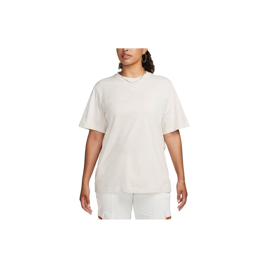 New Nike Sportswear Women's Loose Fit T-Shirt White FD4150-104