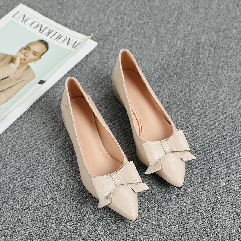 WD Women's Black Low Heel Professional Work Shoes - Comfortable Chunky Heel for Long Hours