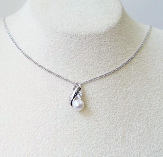 [Your and My Jewelry Box] SV Akoya Japanese Pearl Pendant - Approx. 6.0mm up [June Birthstone] Made in Japan [Gift Wrapped]