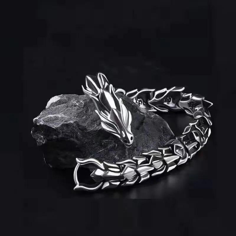 

Vintage Personality Dragon Head Stainless Steel Chain Bracelet for Men Women Punk Style Dragon Bone Bangle Hip Hop Rock Jewelry silver-19cm
