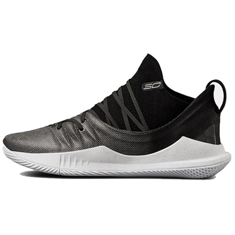 

Кроссовки Under Armour Curry 5 Black Men White Silver 3020657-101